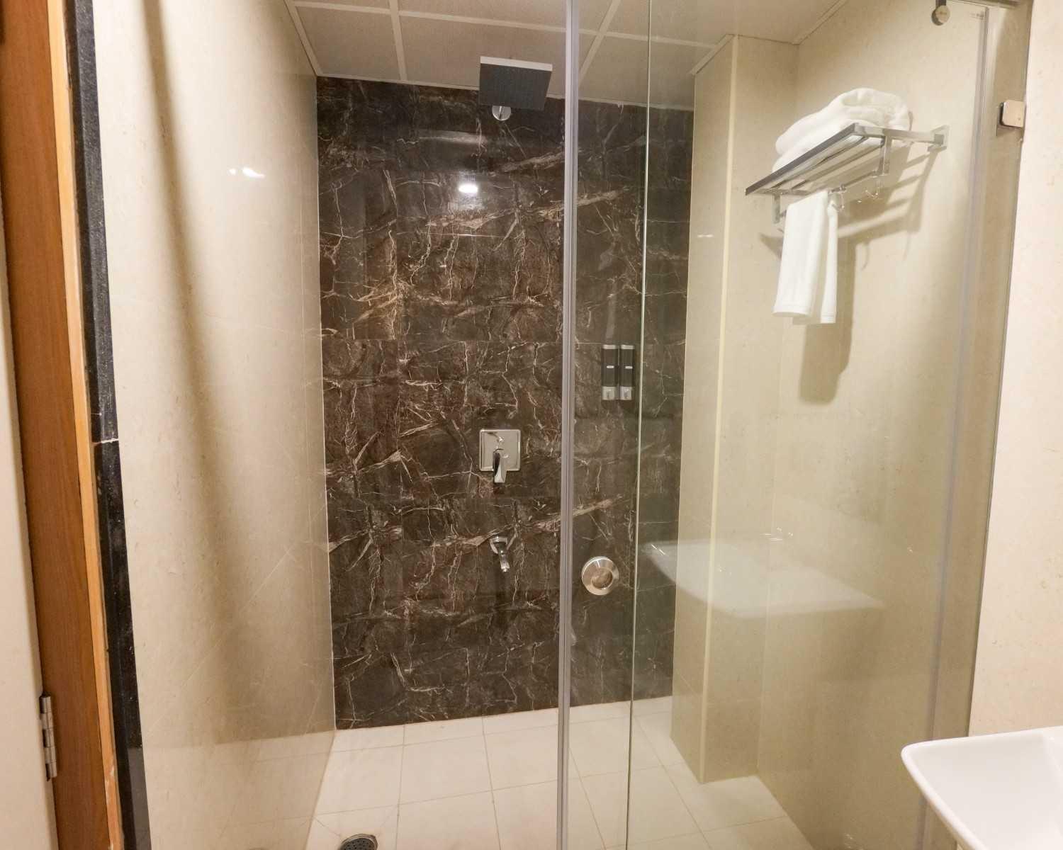 Hotel Sterling Plaza- Bangalore International Airport Dod Jala Экстерьер фото