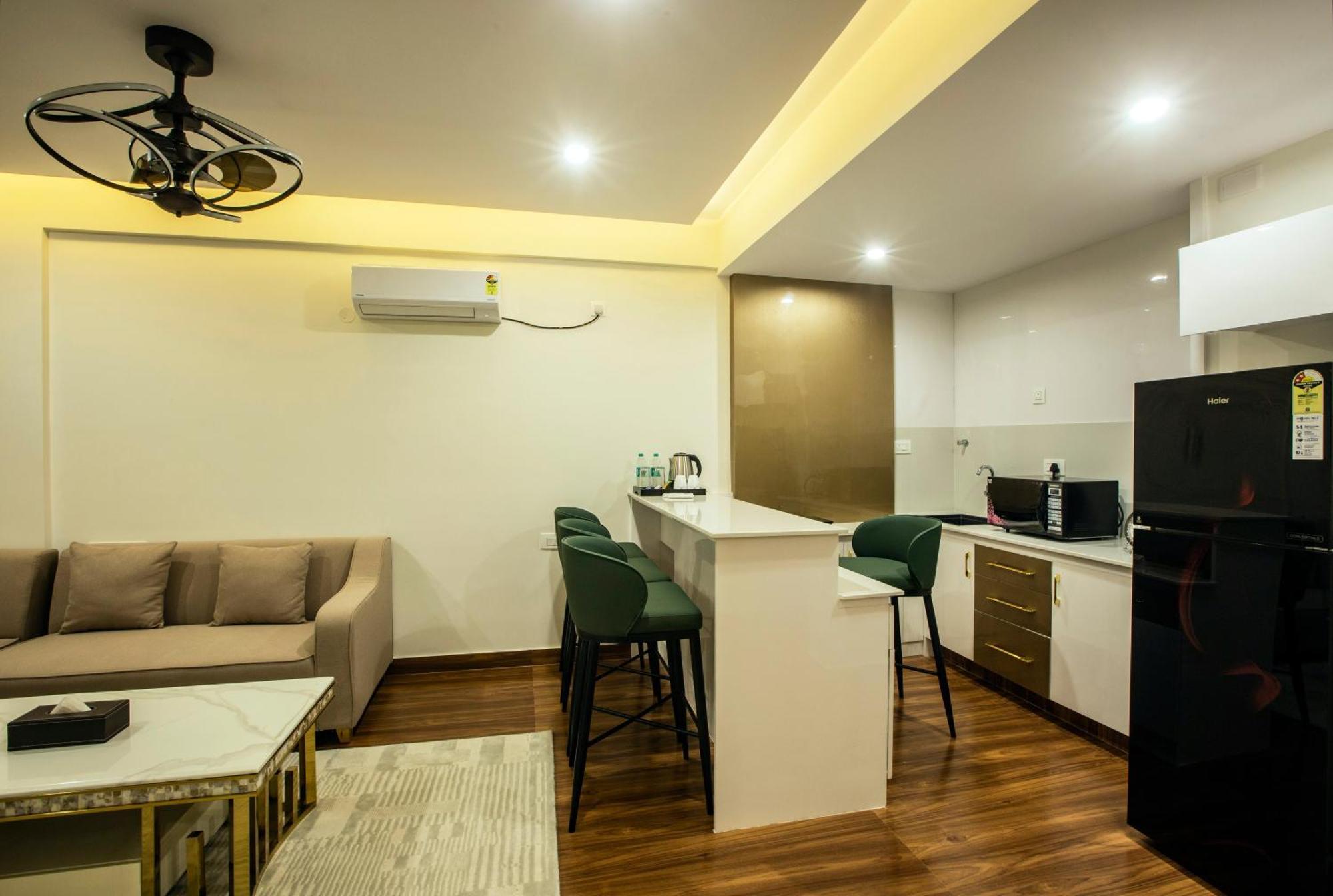 Hotel Sterling Plaza- Bangalore International Airport Dod Jala Экстерьер фото